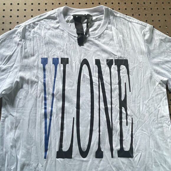 VLONE Snake T-Shirt Tee HUGE Script USA Made White Size XL Men EUC - Picture 2 of 8
